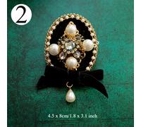 1pcs Vintage Distintivo Spilla Barocco Papillon Cappotto Maglione Pin Accessorio