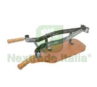 1PZ PORTA PROSCIUTTO A CERNIERA IN FERRO CON BASE IN LEGNO CM.19X62X17H.: