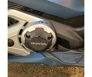 2 adesivi in resina 3D per carter battitacco compatibili Honda FORZA 750