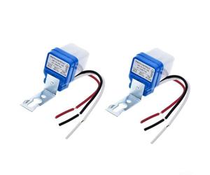 2 interruttori automatici di controllo della luce da 220 V con sensore crepuscolare per lampioni e illuminazione esterna, carico massimo 2200 W, distanza di rilevamento 10 m, design compatto IP