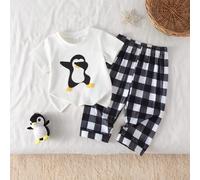 2 pezzi di pigiama casual per bambini maschi con una simpatica stampa di pinguini e un classico motivo a quadri bianco e nero con accenti giallo brillante per l'estate. Questo abbigliamento da casa co