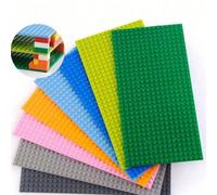 2 pezzi Piastre base classiche 16X32 compatibili con tutti i principali marchi di mattoncini, parti di base per la vista di strade cittadine e la decorazione di stanze con edifici Bianco,blu,verde,ner