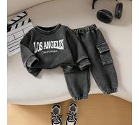 2 pezzi/Set Bambino Maschio Primavera/Autunno Stampa Lettera Casual Girocollo Manica Lunga Top E Pantaloni Abbinati. Il Design Grafico A Lettere È Giocoso E Adorabile, Con Una Vestibilità Morbida Per 
