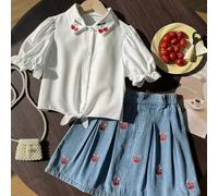 2 pezzi/set Camicia a maniche corte bianca con stampa di ciliegie e gonna di jeans blu lavato con ricamo, adatta per primavera/estate, in cotone e jeans morbidi e delicati sulla pelle, adatta per la s