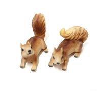 2 statue in miniatura di scoiattolo in resina per giardino e decorazione da cortile, realizzate per migliorare il paesaggio con materiale resistente alle intemperie