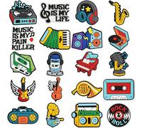 20 ciondoli a forma di scarpa in PVC a tema musicale retrò anni '80 e '90, a forma di chitarra, sassofono, dischi in vinile, accessori per scarpe da DJ, decorazione per scarpe da spiaggia, regalo per