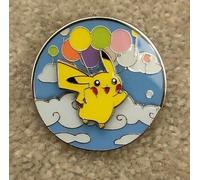 2021 Pokemon Celebrazioni Volare/Surf Pikachu Pin Badge MINT Box Fresh