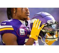 2023 Minnesota Vichinghi Justin Jefferson Wr 1- ⭐Stella Crucial Bianco C-Patch