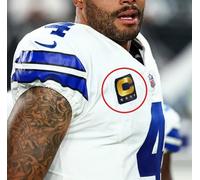 2025 Dak Dallas Prescott Oro 4- ⭐⭐⭐⭐ - Stella Adesive Cowboys Blu Navy Captain