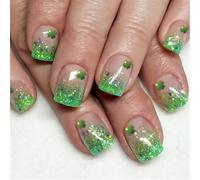 24Pcs Patrick's Day Breve bara Press on Nails Green Shamrock Disegni Acrilico Unghie Finte Manicure Decors per le Donne