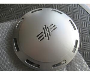 256801 COPPA RUOTA IN ABS COLORE GRIGIO CHIARO X VESPA 50 FL-V-HP ( ANNI 80-90)