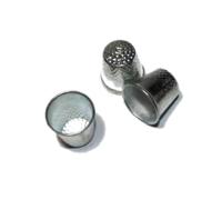 3 ditali da sarto, strumento da cucito, impugnatura in metallo argentato, protezione per le dita, ago per lavori a mano, accessorio per macchina da cucire