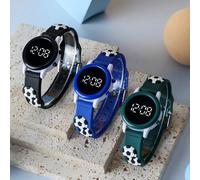 3 pezzi di braccialetti elettronici per bambini a LED circolari con motivi di calcio per bambini e bambine. Questi orologi sportivi per bambini carini e alla moda sono adatti per l'uso quotidiano e co