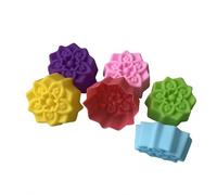 36 Pezzi Stampi da Forno a Forma di Fiore in Silicone per Alimenti Antiaderente Mini Stampi per Cupcake Pudding Cioccolati Must Have per Cucina Creativa (6 Colori)