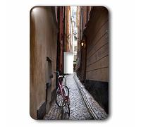 3dRose LLC lsp_82593_1 Stoccolma Svezia bicicletta in un vicolo stretto Eu28 Ist0003 Inti St Clair interruttore singolo