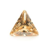3X3-10X10mm 5A Triangolo Forma Cubic Zirconia Pietre Sintetiche CZ Pietre Per La Fabbricazione Dei Monili, 4x4mm (10pcs), Zirconia cubica