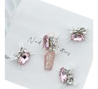 4 pezzi Delicati gioielli per unghie a farfalla per manicure chic. Presenta il tuo stile personalizzato con una manicure appariscente