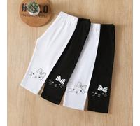 4 pezzi Pantaloni capri estivi per ragazze - Morbidi, elastici, traspiranti leggings con vita elastica e stampa a fiocco di gattino, bianco/nero, adatti per giochi casual o attività all'aperto 6Y,7Y,4