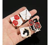 4 pezzi Spille in metallo vintage con ali della libertà del corpo di ricognizione degli Attaccanti dei Titani, spille con tema di anime con totem di piume, spille in stile giapponese vintage per zaini