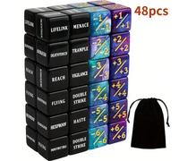 48 pezzi di contatori delle parole chiave di abilità in inglese di Magic: The Gathering, set di dadi colorati con borsa da trasporto - accessori per il gioco di carte, collezione di dadi per feste a t