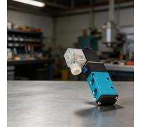 4V210-08 Valvola a solenoide AC 220V 5-Way 2-Position con 1/4 BSPT Interfaccia per circuiti logici dell'aria in apparecchiature di trasformazione degli alimenti
