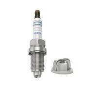 4x Candela di accensione 0 242 229 878 BOSCH