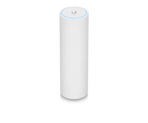 5 GHz wireless bridge with - PoE output that connects at - 5+ km distances or seamlessly uplinks to UniFi WiFi - UK Plug - Warranty: 24M