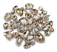 50 pezzi/confezione mix dimensioni forme catene a tazza pietre di cristallo argento incastonatura strass vetro accessori for abbigliamento da cucito(Light Coffee)