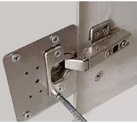 500572 Q.TA' 30 PIASTRA P/RIPARAZIONE CERNIERA