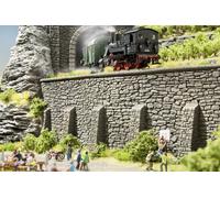 58066 Noch HO Muro di contenimento in pietra con pilastri scala 1:87