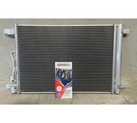 Radiatore, raffreddamento motore NISSENS 606911
