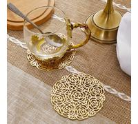 6 pezzi di sottobicchieri da cocktail a forma di rosa dorata, realizzati in materiale PVC, diametro 10 cm, sottobicchieri a forma di rosa cava, lavabili, facili da pulire, asciugabili, antiscivolo, re