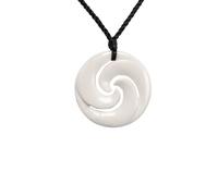 81stgeneration Collana Pendente Osso a Mano Triple Koru Maori Spiral