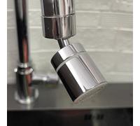 A aeratore di rubinetto girevole a 360 ° cromato, testa spray a doppia funzione per cucina e bagno, ugello anti-splash con adattatore standard M22/M24