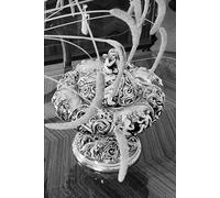 A pirâmide: Teoria da escravidão do poder com Português do Brasil e o texto original em grego