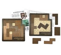 A-Puzzle-A-Day Deluxe: il puzzle originale del calendario giornaliero con oltre 365 sfide per ogni giorno dell'anno, di DragonFjord