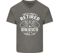 A Retired Driving Instructor Looks Like Uomo Scollo A V Cotone T-Shirt