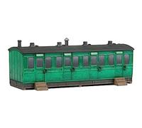 A terra 6 Wheel Coach Summer House