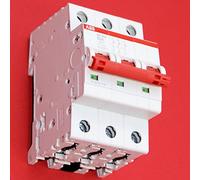 ABB SD203/50 INTERRUTTORE-SEZIONATORE 3P 50A