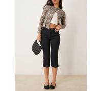 Abercrombie & Fitch - Pantaloni capri sartoriali neri a vita bassa-Nero W27