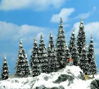 Abete Neve Assortito (Confezione Da 20) N/TT Gauge Busch 6566