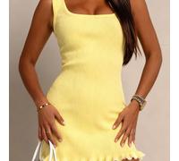 Abito a sottoveste elegante e casual, minimalista, da indossare per il pendolarismo quotidiano, di colore giallo pallido, con volant sotto le ascelle, scollo quadrato e senza maniche, adatto per la pr