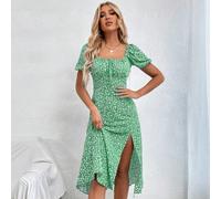 Abito corto a maniche corte con motivi floreali francesi, i freschi motivi floreali emanano romanticismo, il design del laccetto sul petto anteriore permette una regolazione della vestibilità, le viva