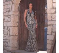 Abito da sera senza maniche con scollo a barca, stile sirena senza tempo, caratterizzato da un design ricamato artistico intricato, silhouette elegante a sirena, con lungo strascico e decorazioni di l