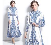 Abito Lungo Bianco Con Stampa Blu E Bottoni Eleganti In Stile Vintage CF47974