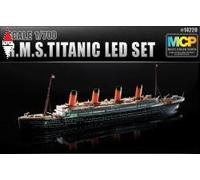 ACADEMY 1/700 R.M.S. TITANIC + LED SET