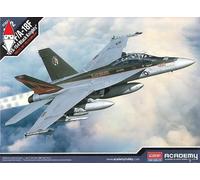 Modello plastico aereo USN F/A-18F VFA-154 Black Knights