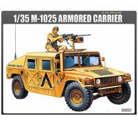 Academy #13241 1/35 M-1025 Armored Carrier Kit modello in plastica -...
