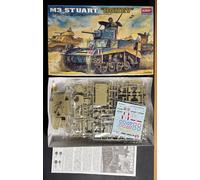 ACADEMY 1399 - M3 STUART "HONEY" - 1/35 PLASTIC KIT