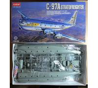 ACADEMY 1604 - C-97A STRATOFREIGHTER U.S. AIR FORCE - 1/72 PLASTIC KIT